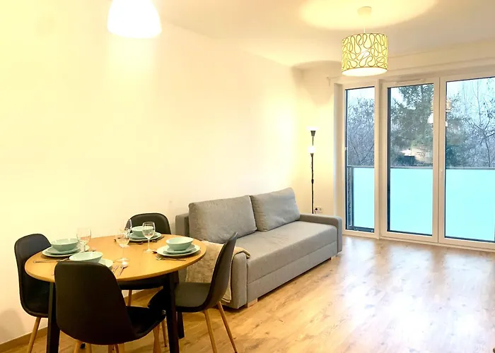 Westside - Modern & Peaceful - Free Garage! Appartement Budapest
