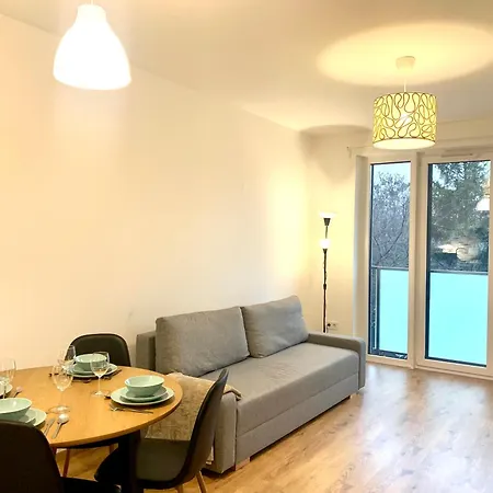 Appartamento Westside - Modern & Peaceful - Free Garage! Budapest